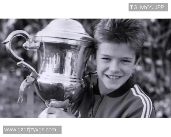 传奇8号球星的辉煌人生与足球成就探秘