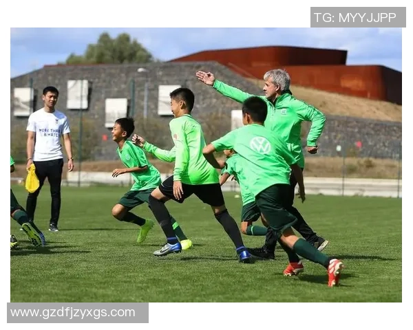 全面提升足球技术的星级训练视频助你突破瓶颈迈向更高水平