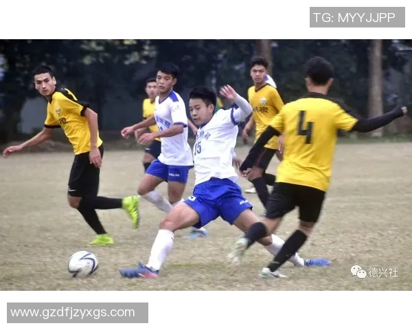 新疆宋庆龄足球学校培养的未来之星崭露头角引领中国足球新风潮 新疆宋庆龄足球学校培养的未来之星崭露头角引领中国足球新风潮